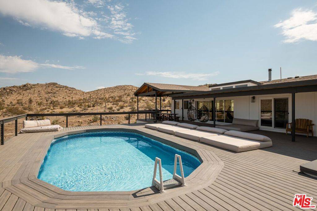Yucca Valley, CA 92284,59855 Security DR