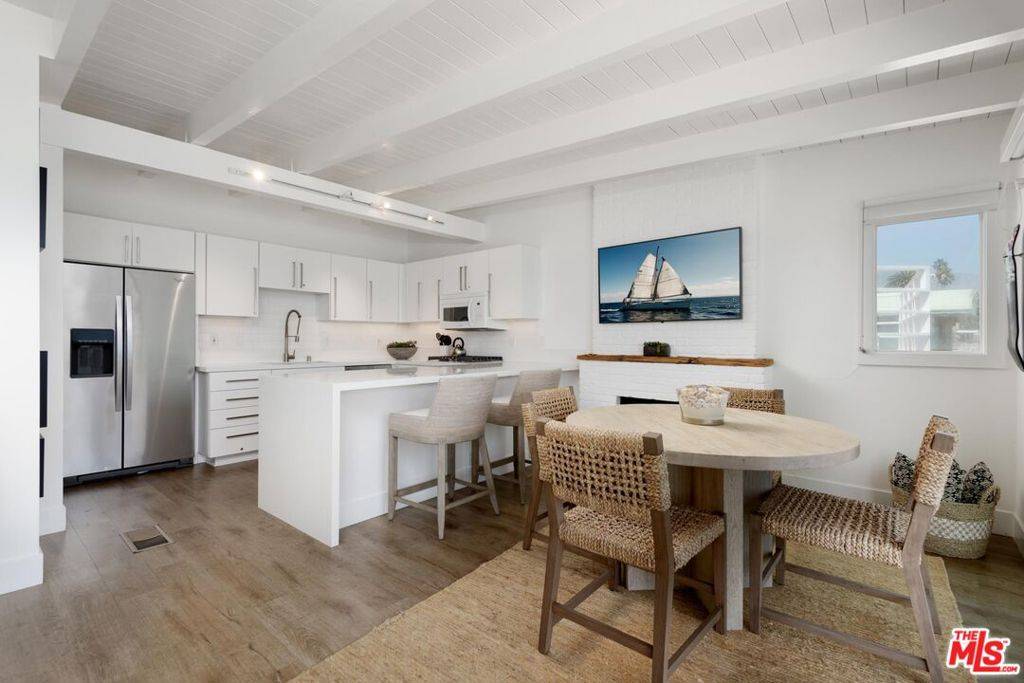 Santa Barbara, CA 93108,1508 Miramar