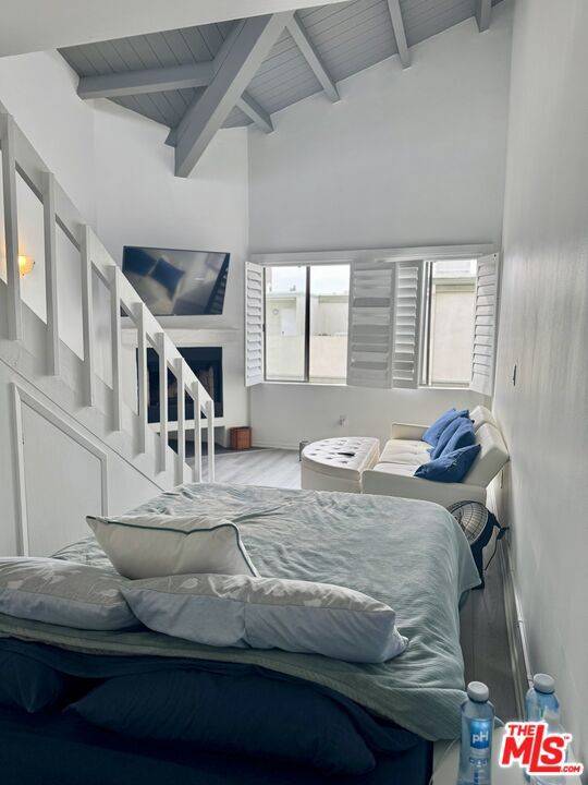 Marina Del Rey, CA 90292,14 Mast ST #2
