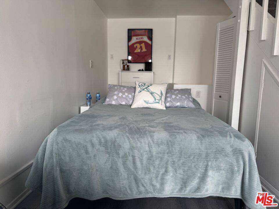 Marina Del Rey, CA 90292,14 Mast ST #2