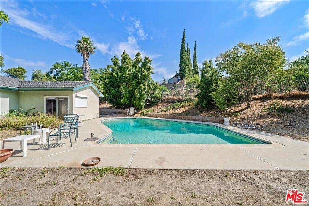 Sylmar, CA 91342,13926 Lakeside ST