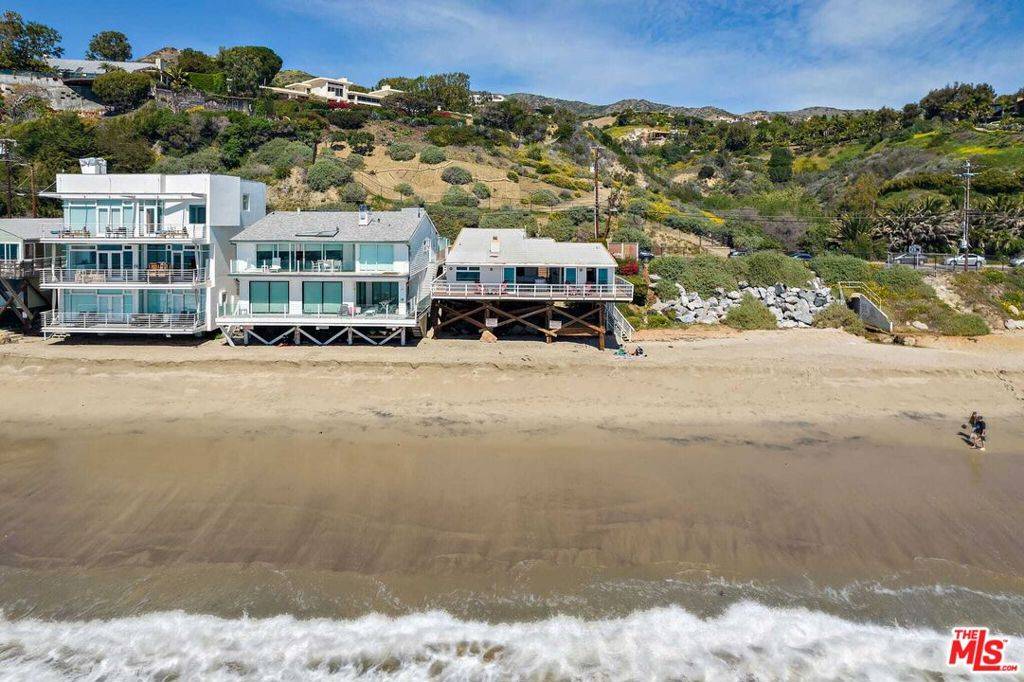 Malibu, CA 90265,24742 Malibu RD
