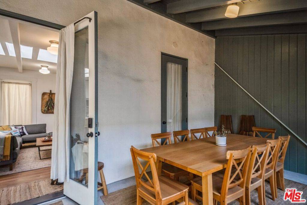 Venice, CA 90291,710 6th Ave
