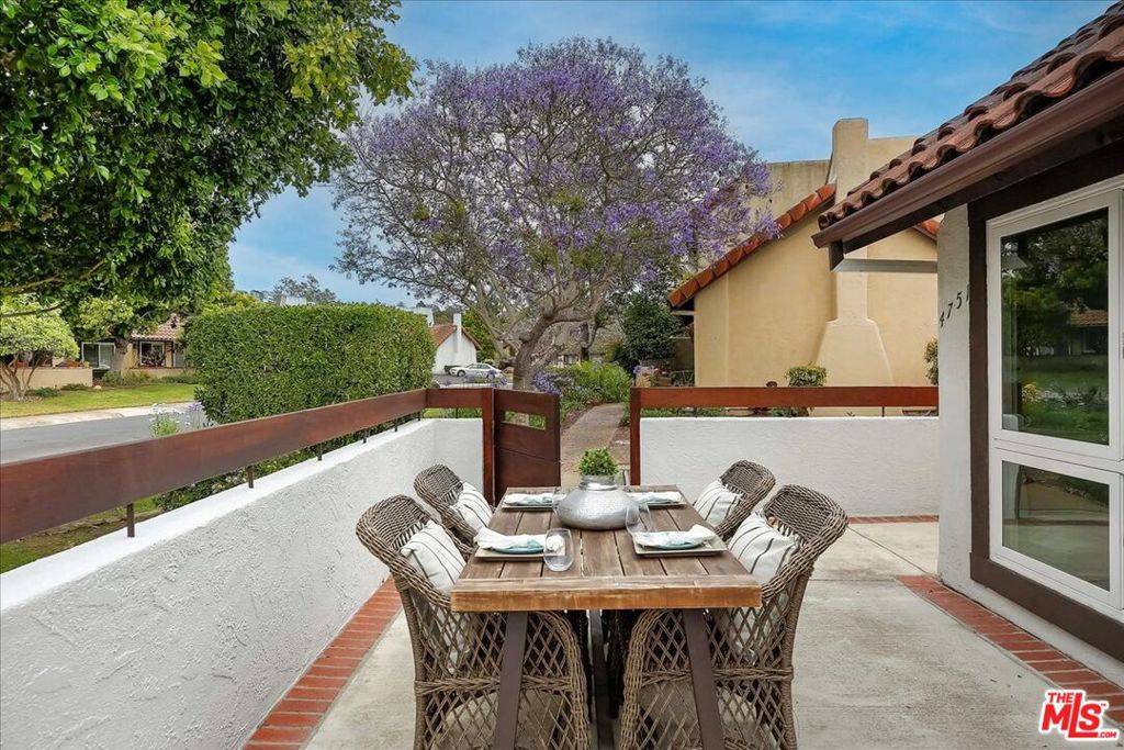 Santa Barbara, CA 93110,4751 Camino Del Rey