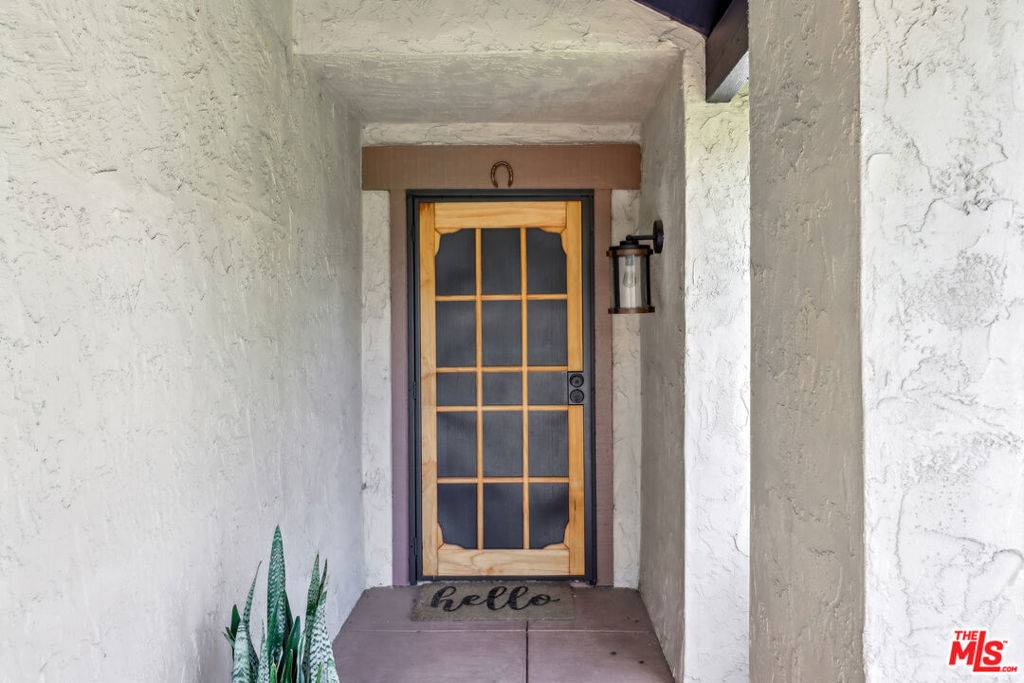 Carlsbad, CA 92009,2216 Recodo CT