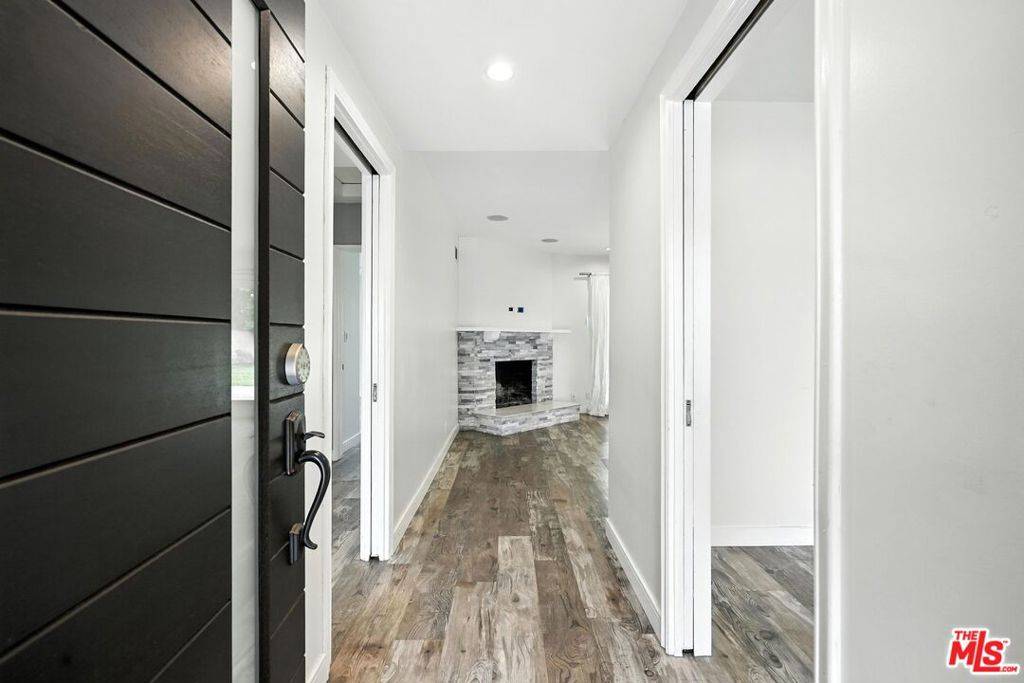 North Hollywood, CA 91606,6137 Laurelgrove AVE