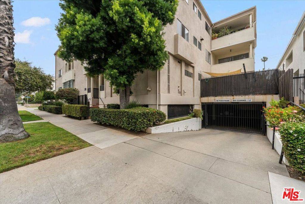 Santa Monica, CA 90403,1101 Lincoln BLVD #1A