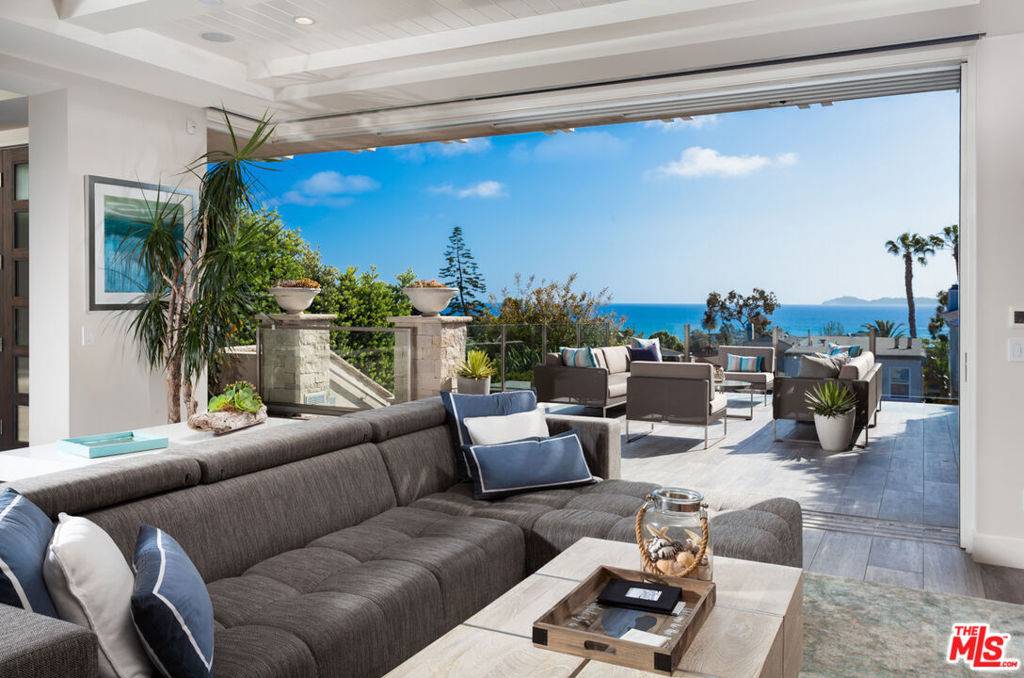 Laguna Beach, CA 92651,438 Bent ST