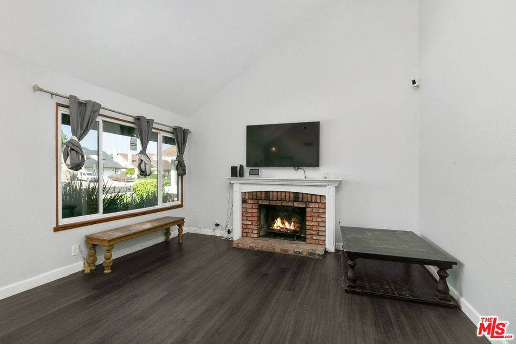 Chino, CA 91710,6703 Poinsettia CT