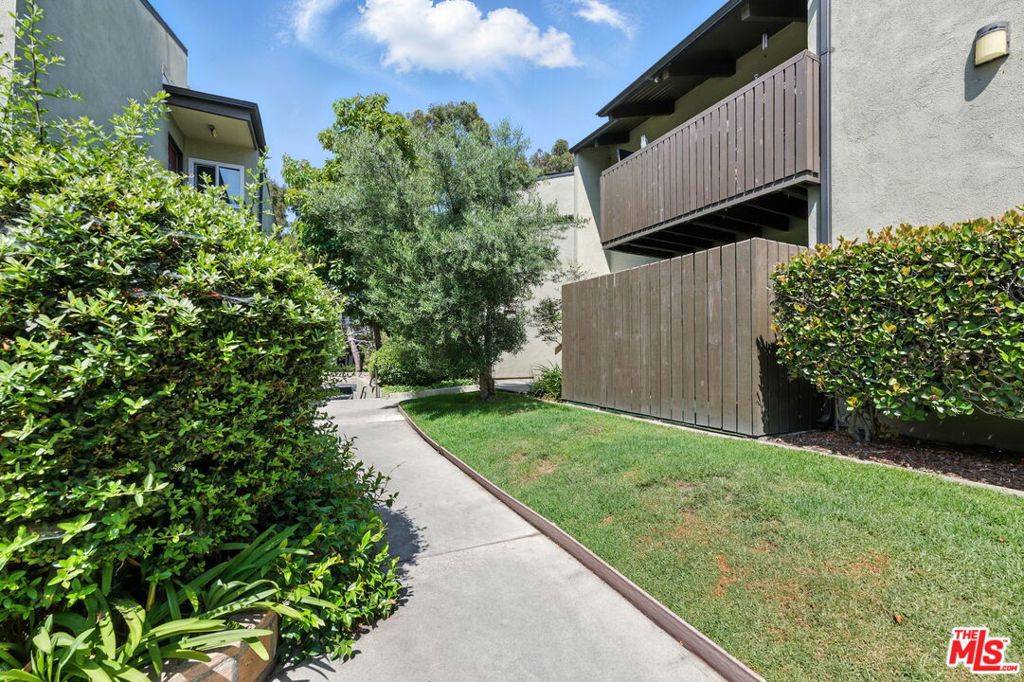 Culver City, CA 90230,4810 Hollow Corner RD #143