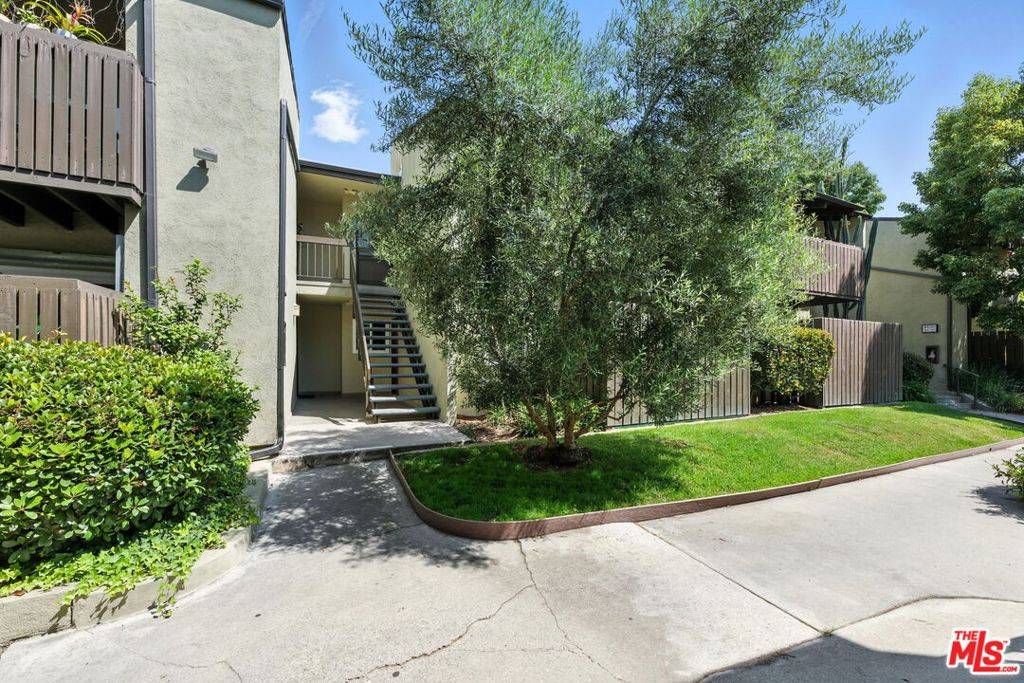 Culver City, CA 90230,4810 Hollow Corner RD #143