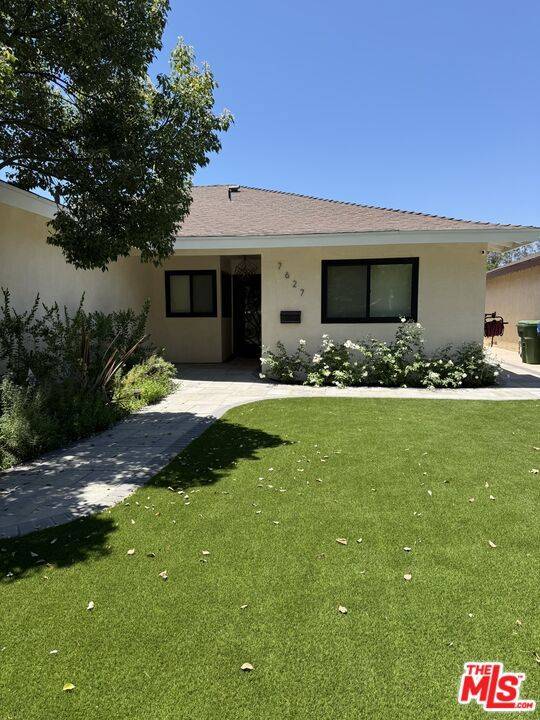 Northridge, CA 91325,7627 Encino AVE