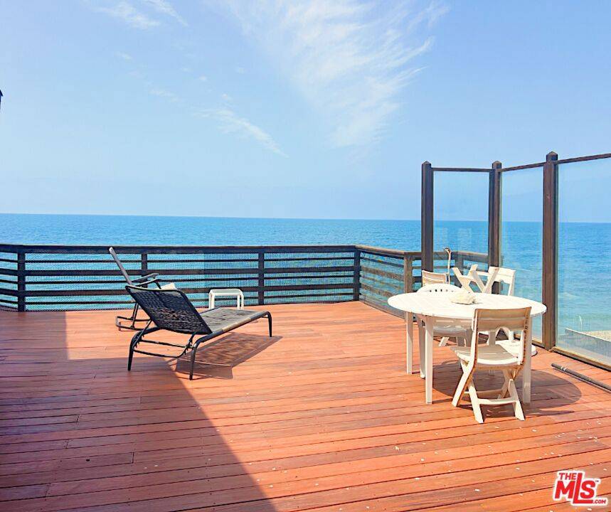 Malibu, CA 90265,24508 Malibu RD #Upper