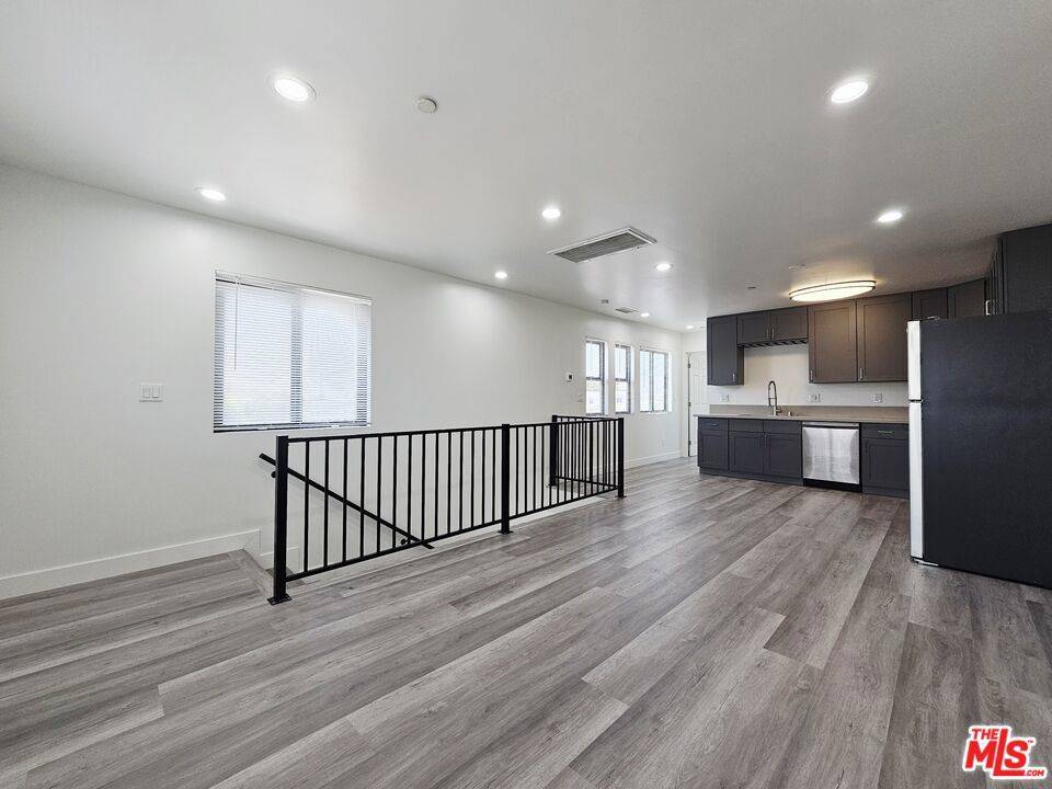 Los Angeles, CA 90037,4112 S Normandie AVE