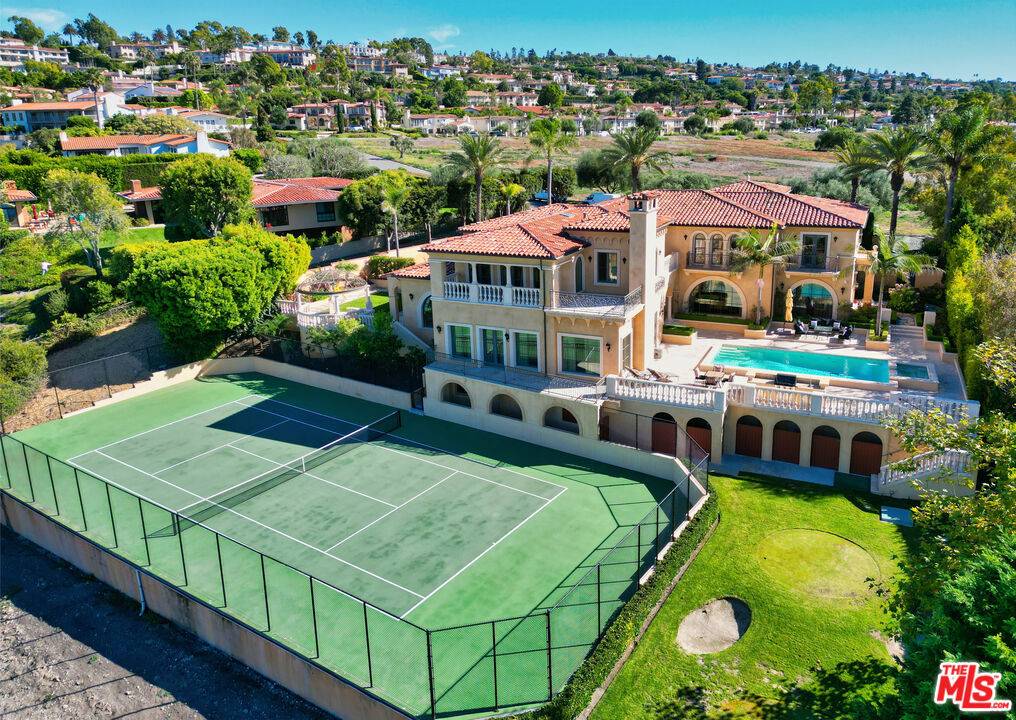 Palos Verdes Estates, CA 90274,1533 Via Lopez