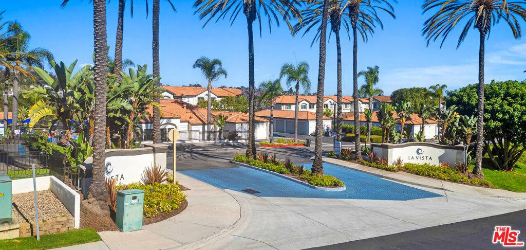 Laguna Niguel, CA 92677,30902 Clubhouse DR #26C
