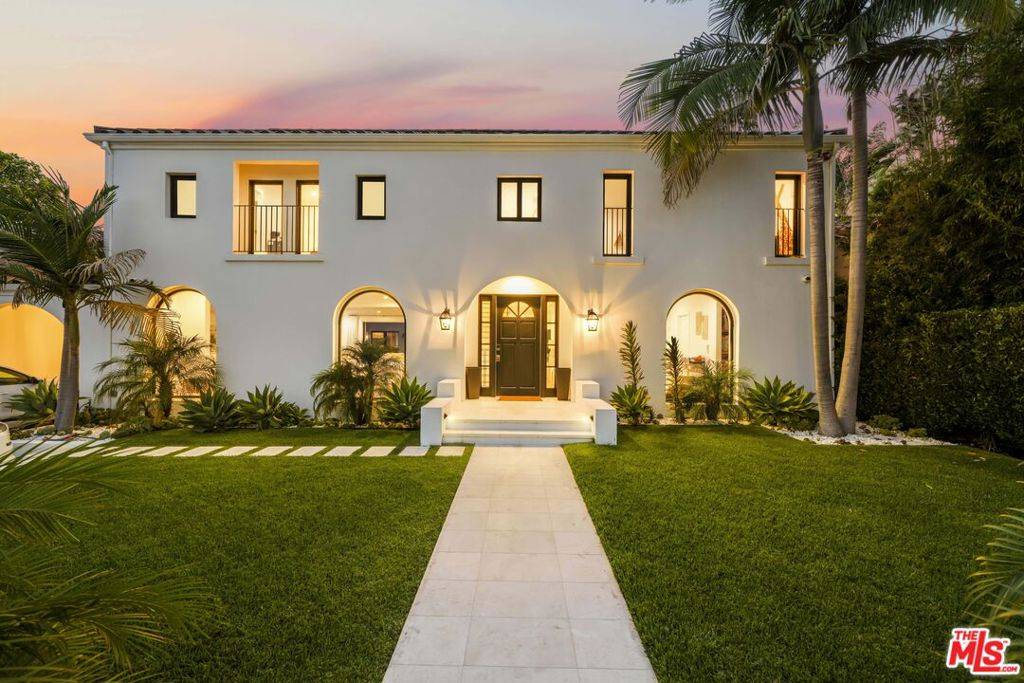 Beverly Hills, CA 90210,515 N Hillcrest RD