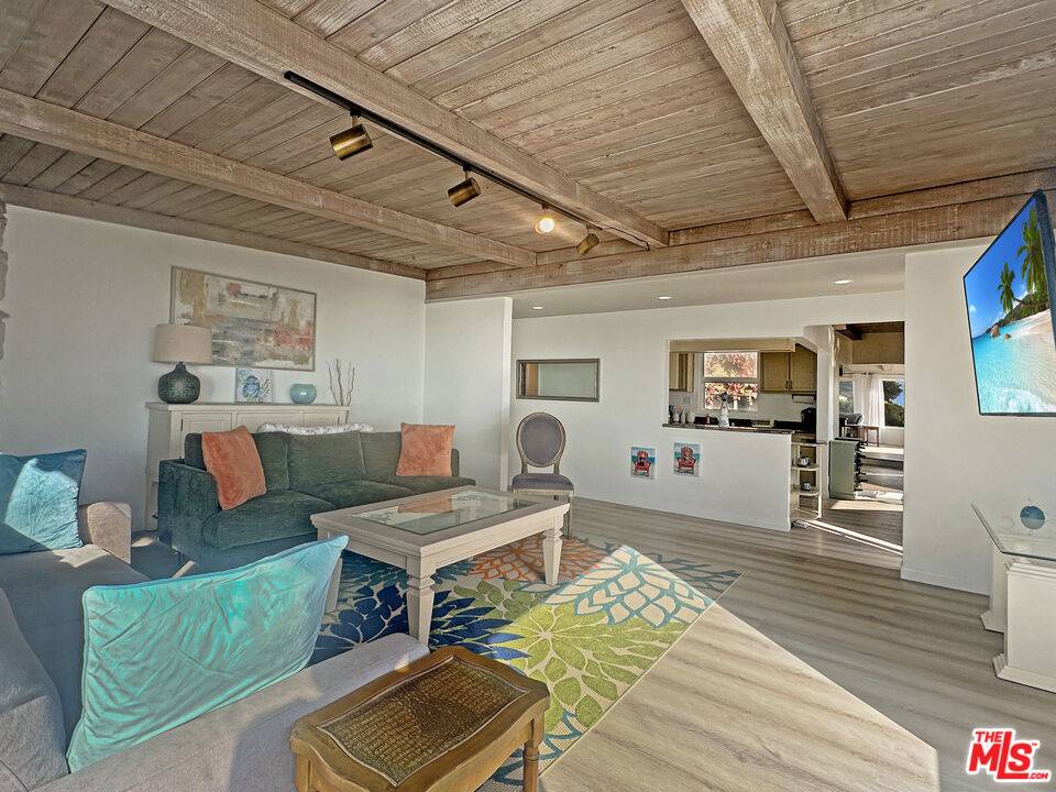 Playa Del Rey, CA 90293,111 Waterview ST