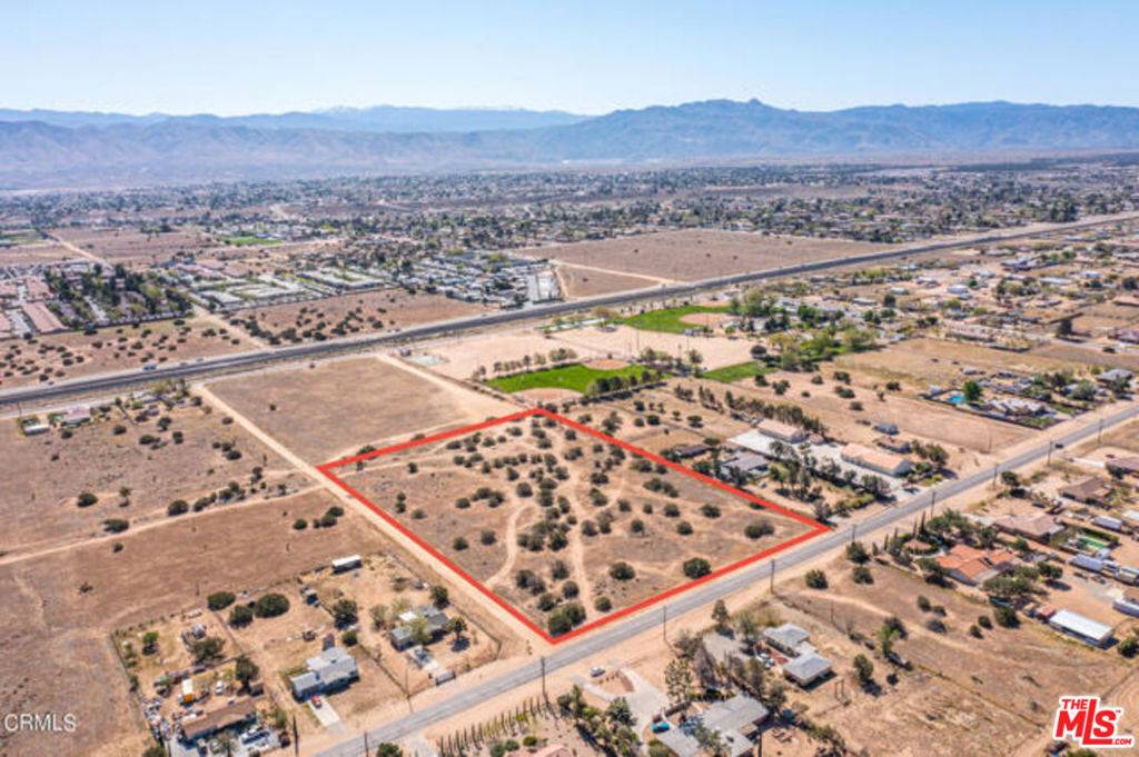 Hesperia, CA 92345,8801 3rd AVE