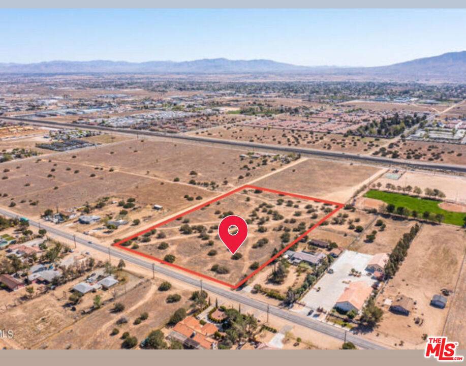 Hesperia, CA 92345,8801 3rd AVE