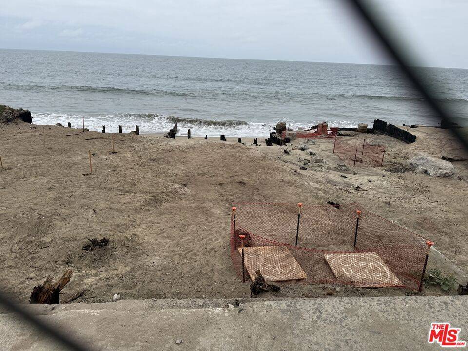 Malibu, CA 90265,18912 E Pacific Coast Highway