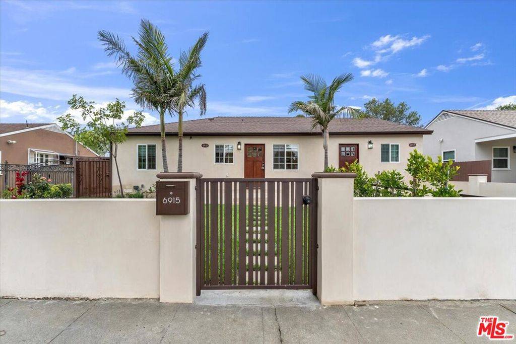 Van Nuys, CA 91406,6915 Encino AVE