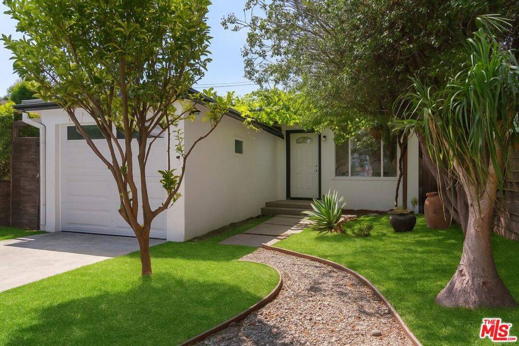 Los Angeles, CA 90066,12441 Verdi ST