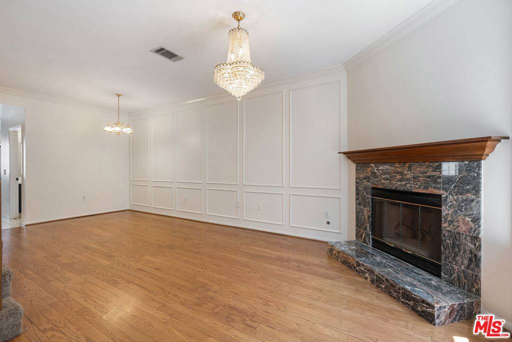 Studio City, CA 91604,13030 Moorpark ST #3