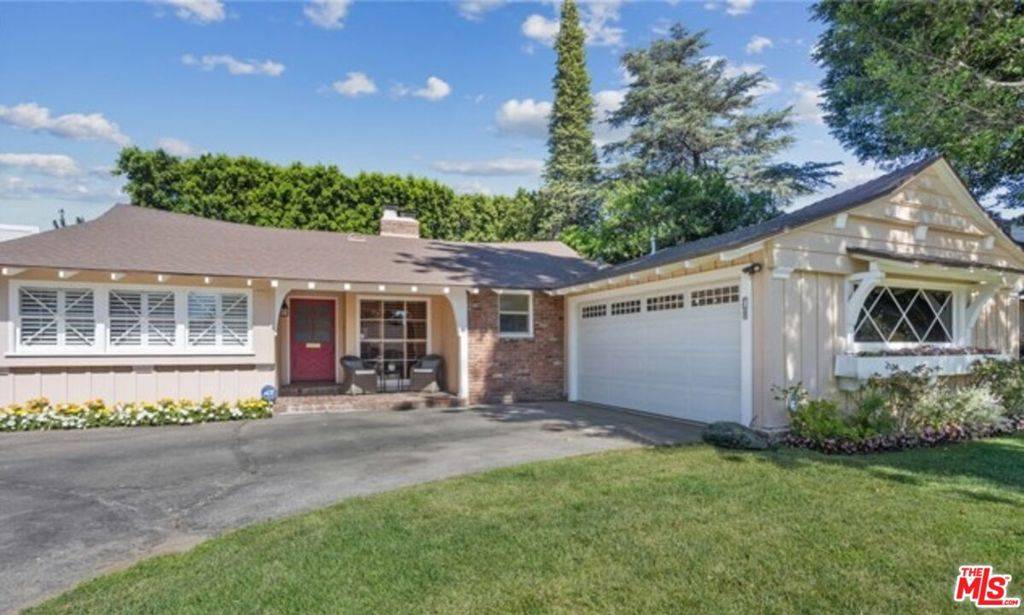 Van Nuys, CA 91405,6646 Mammoth AVE