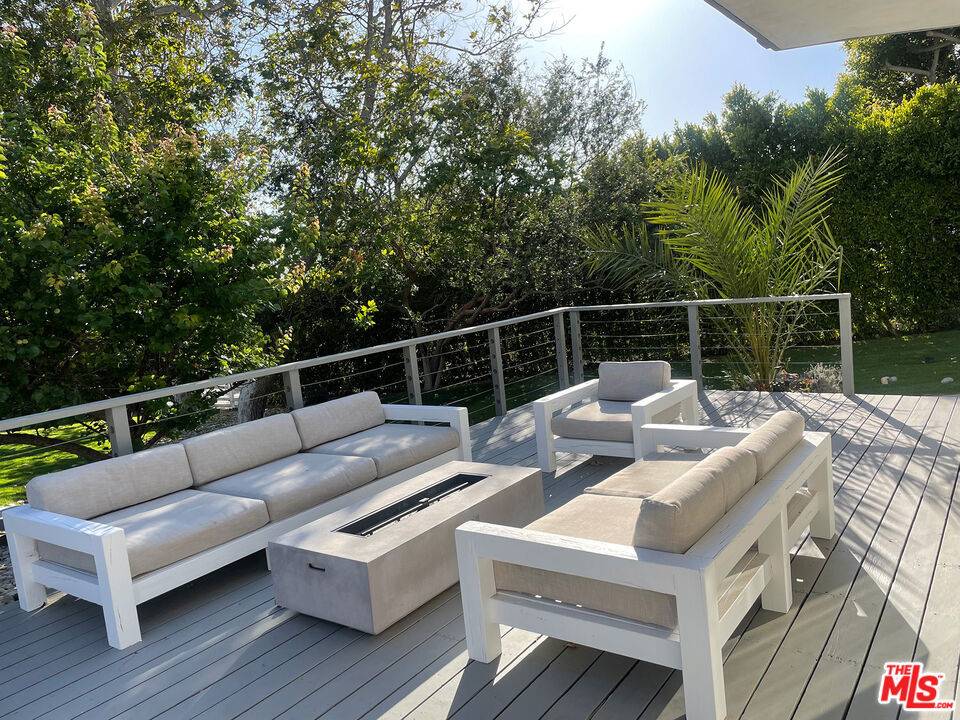 Malibu, CA 90265,30370 Morning View DR