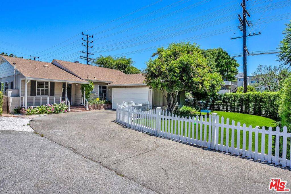 Studio City, CA 91604,4400 Beeman AVE