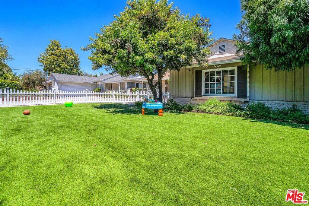 Studio City, CA 91604,4400 Beeman AVE