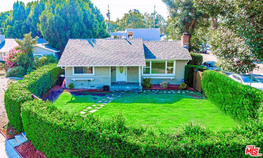 Woodland Hills, CA 91364,5353 Don Pio DR