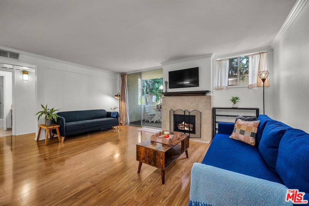 Encino, CA 91316,5325 Newcastle AVE #223