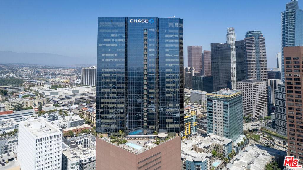 Los Angeles, CA 90017,1100 Wilshire BLVD #2212