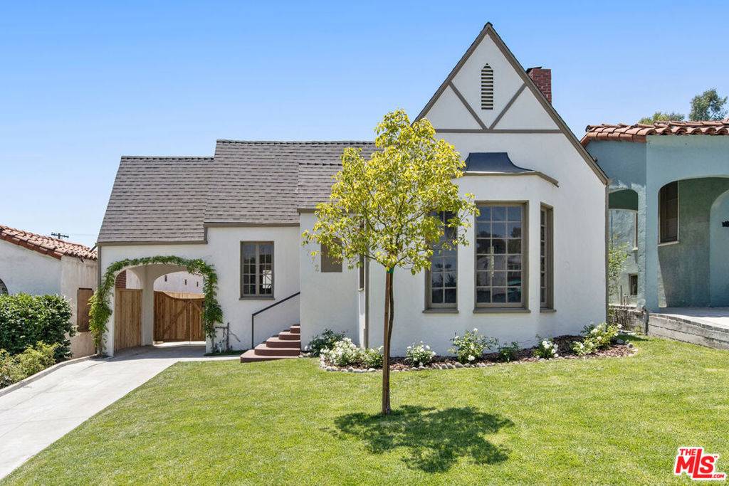 Los Angeles, CA 90032,4772 Twining ST