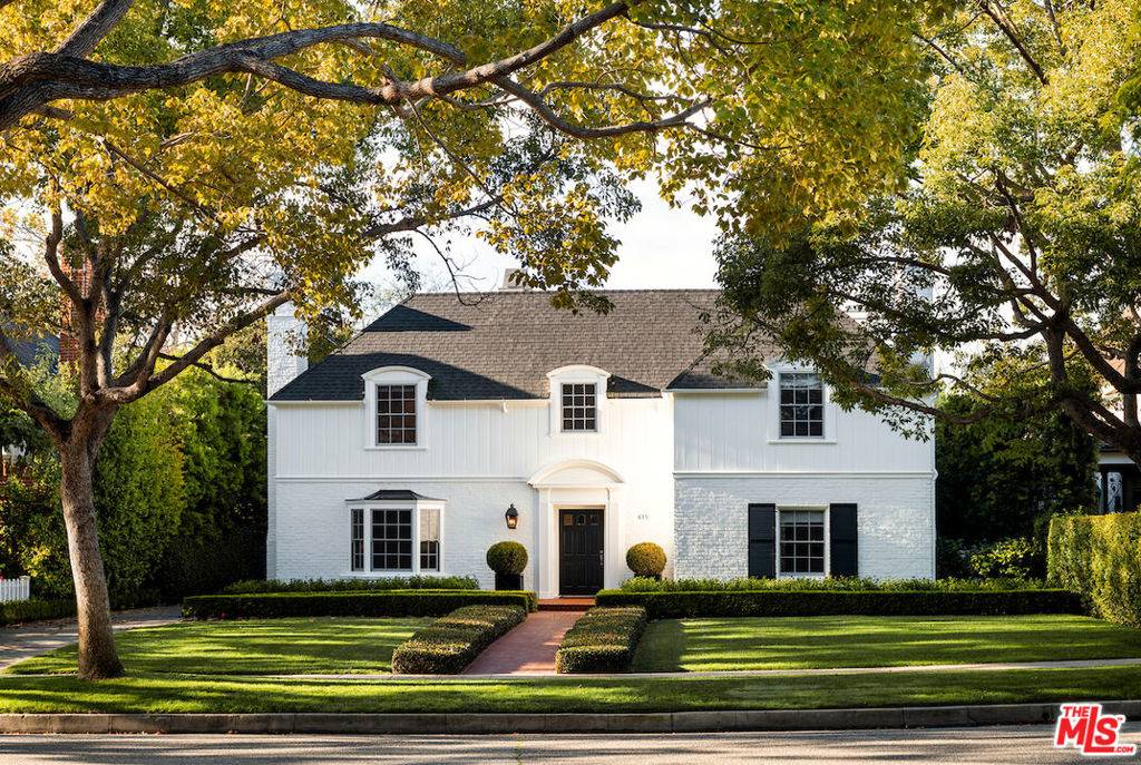 Beverly Hills, CA 90210,615 Trenton DR