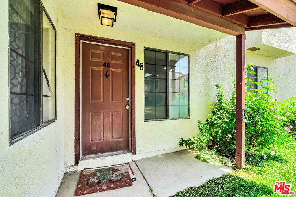 Palmdale, CA 93550,2260 E Avenue Q4 #48