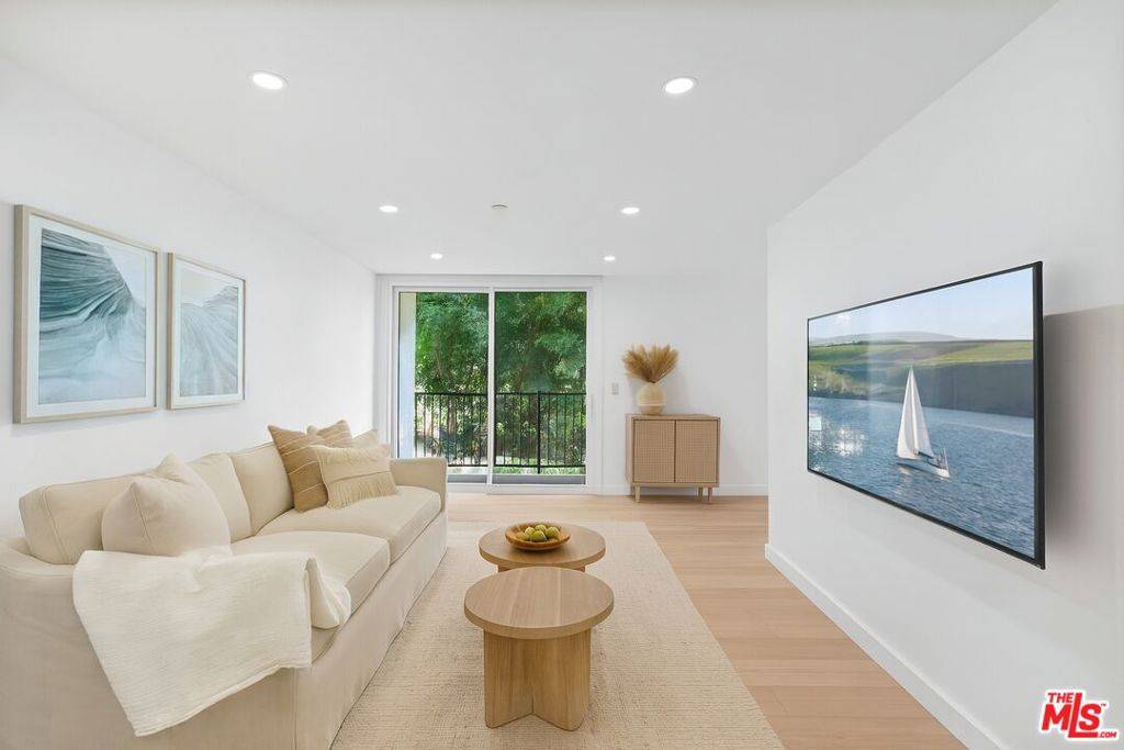 Malibu, CA 90265,23901 Civic Center WAY #126