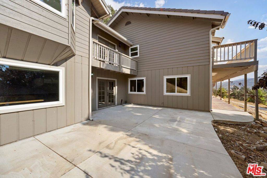 Tehachapi, CA 93561,24500 Deertrail