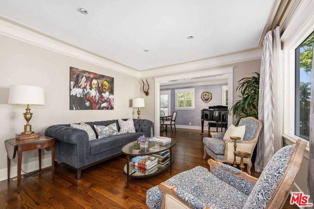 Los Angeles, CA 90004,536 N Gower ST
