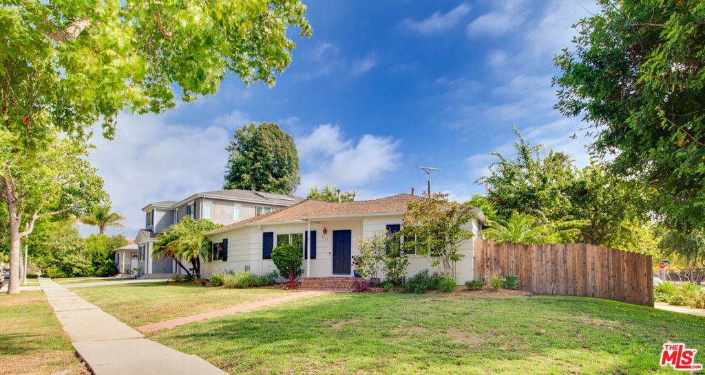 Los Angeles, CA 90045,7701 Toland AVE