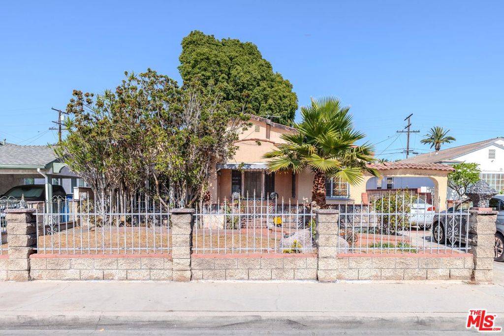 Huntington Park, CA 90255,6926 Cedar ST