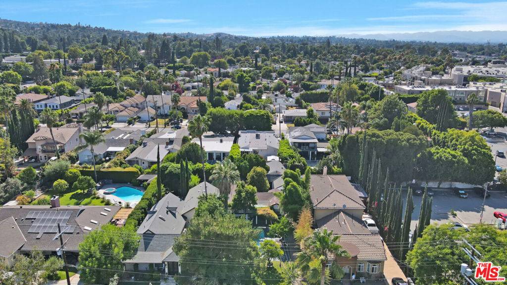 Tarzana, CA 91356,5341 Mecca AVE