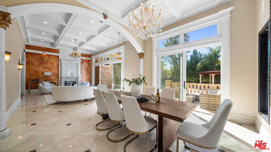 Chatsworth, CA 91311,10801 Bothwell RD