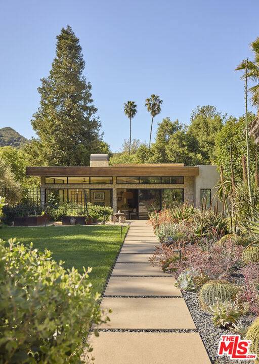 Topanga, CA 90290,1418 Bonnell DR