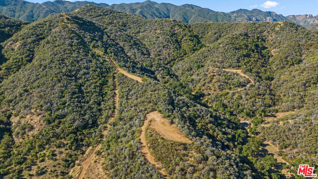 Thousand Oaks, CA 91360,622 E Carlisle RD