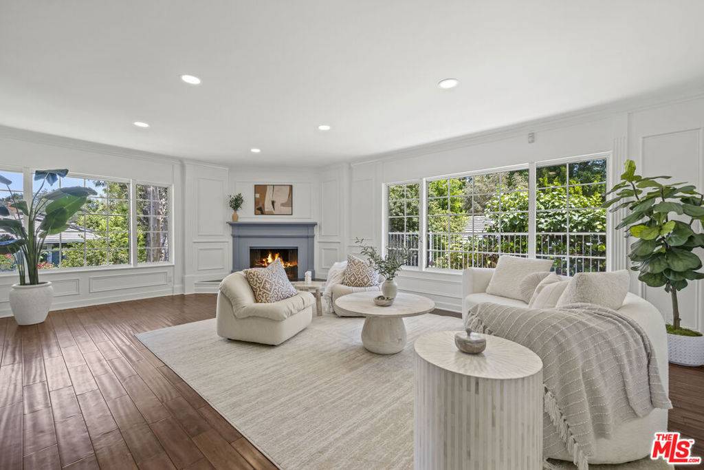 Sherman Oaks, CA 91403,3527 Alana DR