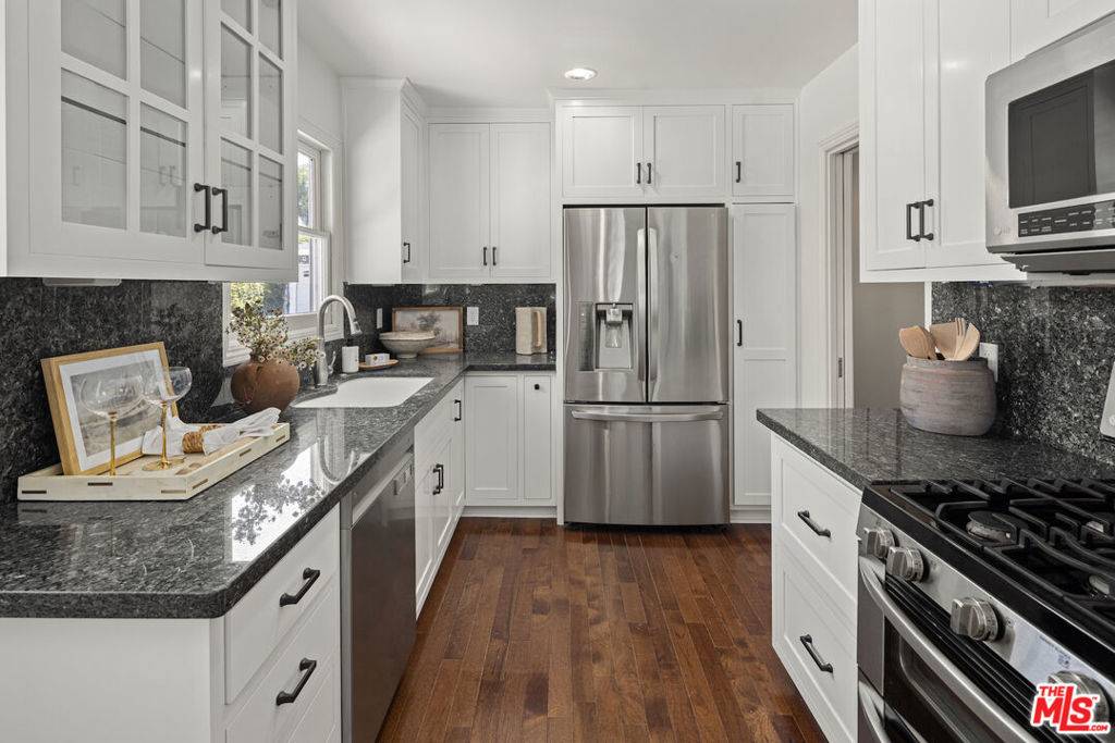 Orange, CA 92866,347 N Cambridge ST