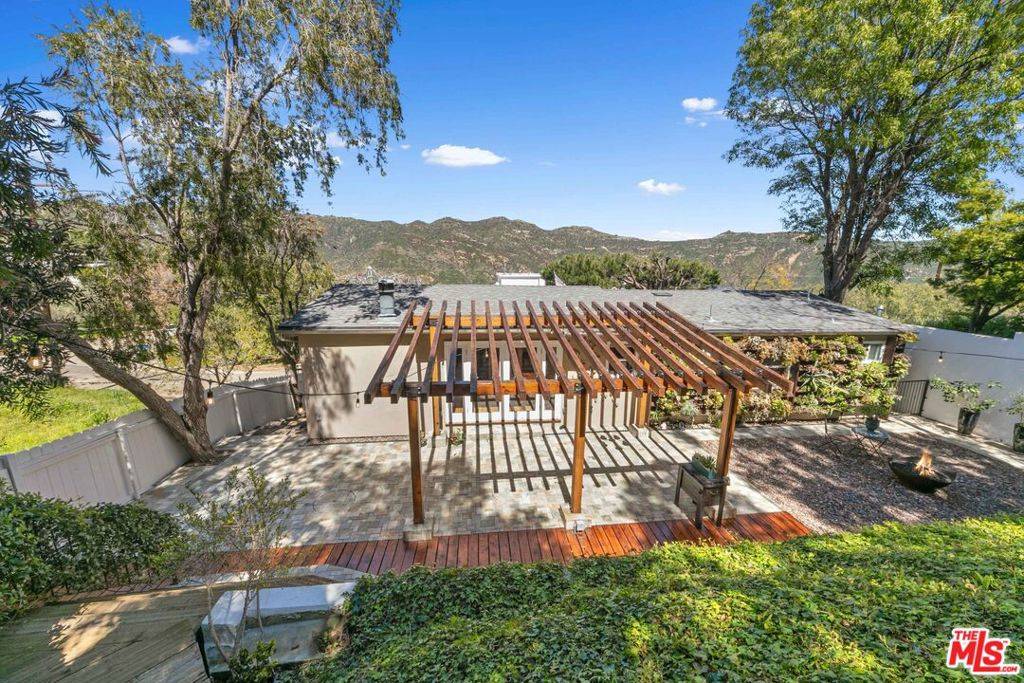 Malibu, CA 90265,26322 Fairside RD